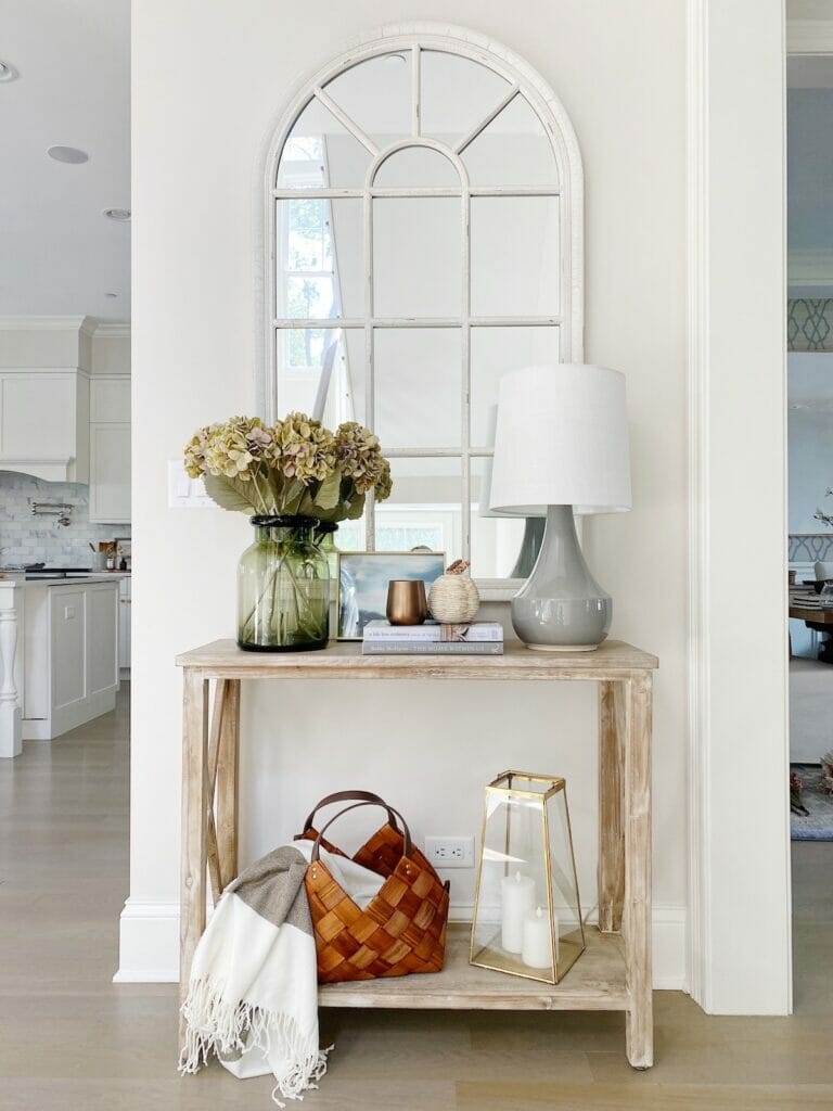 entryway fall decor