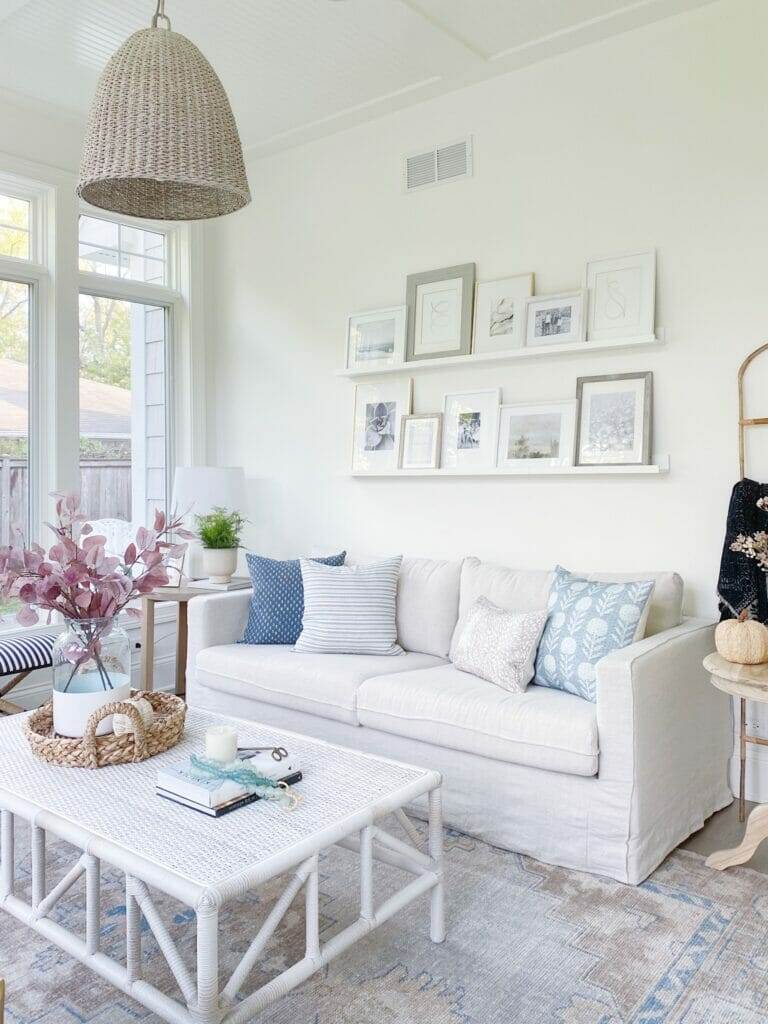 Sunroom with white paint Sunroom with white paint