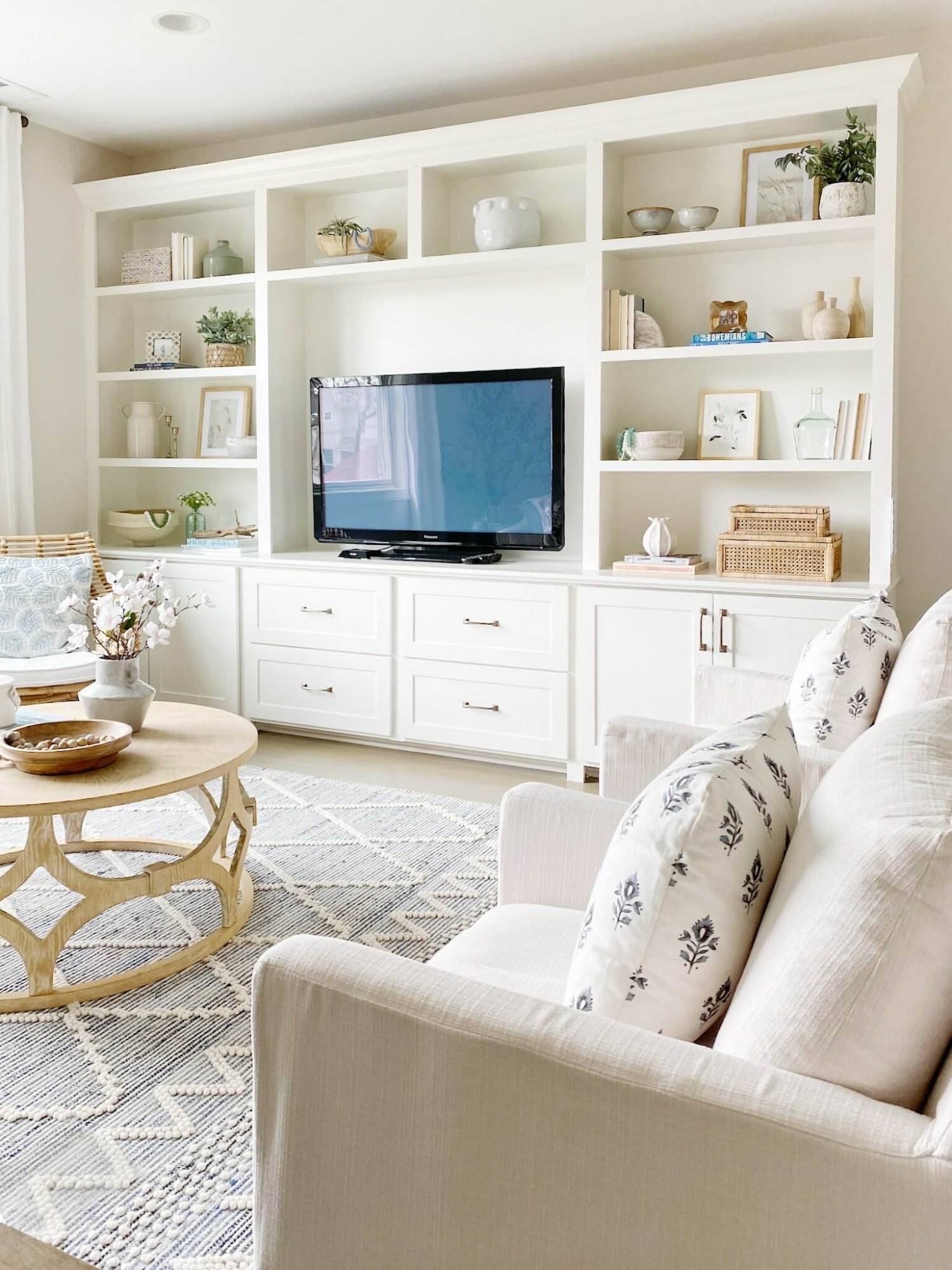 White built in shelves living room online